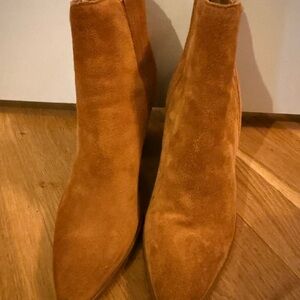 Marc fisher sided Ankle Boots